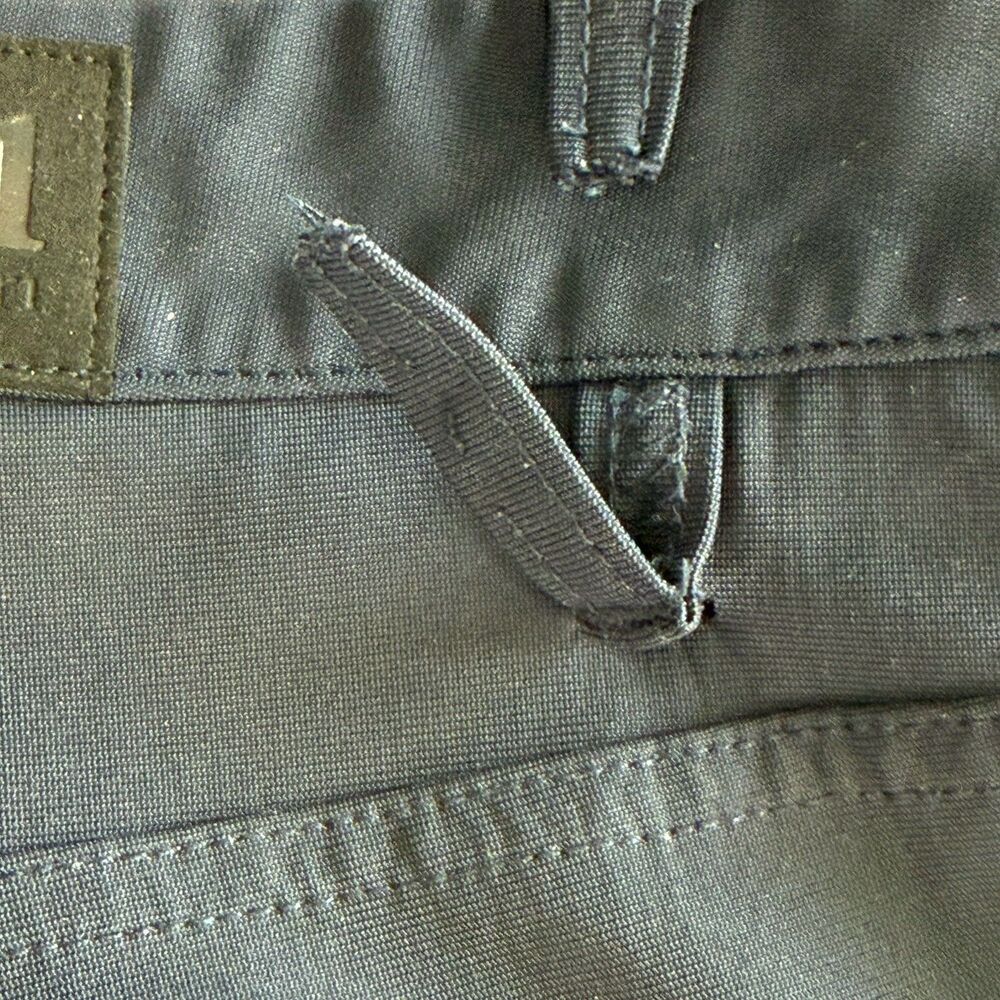 Vuori Meta Athletic Pant Travel Performance Chino Navy Blue Men's 34x30 READ! - Picture 7 of 7
